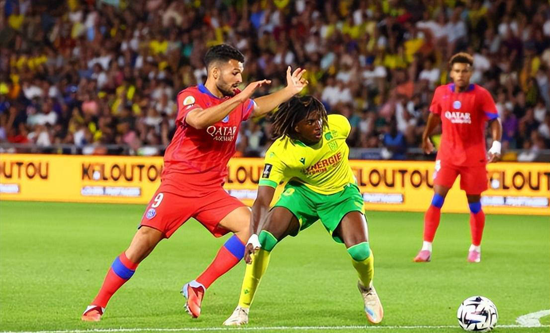 17岁法国后卫天才崛起法甲，身价5000万欧元引四大豪门争夺